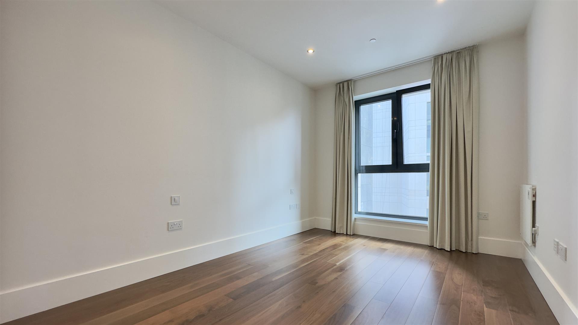 Image of Apartment - 3 Bedrooms - 2 Bathrooms for Sale in Midtown-Gibraltar, Image 9